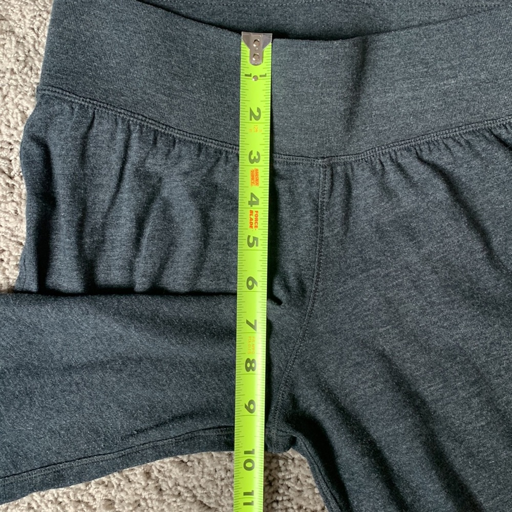 Under Armour Crop Pants - Picture 8 of 12